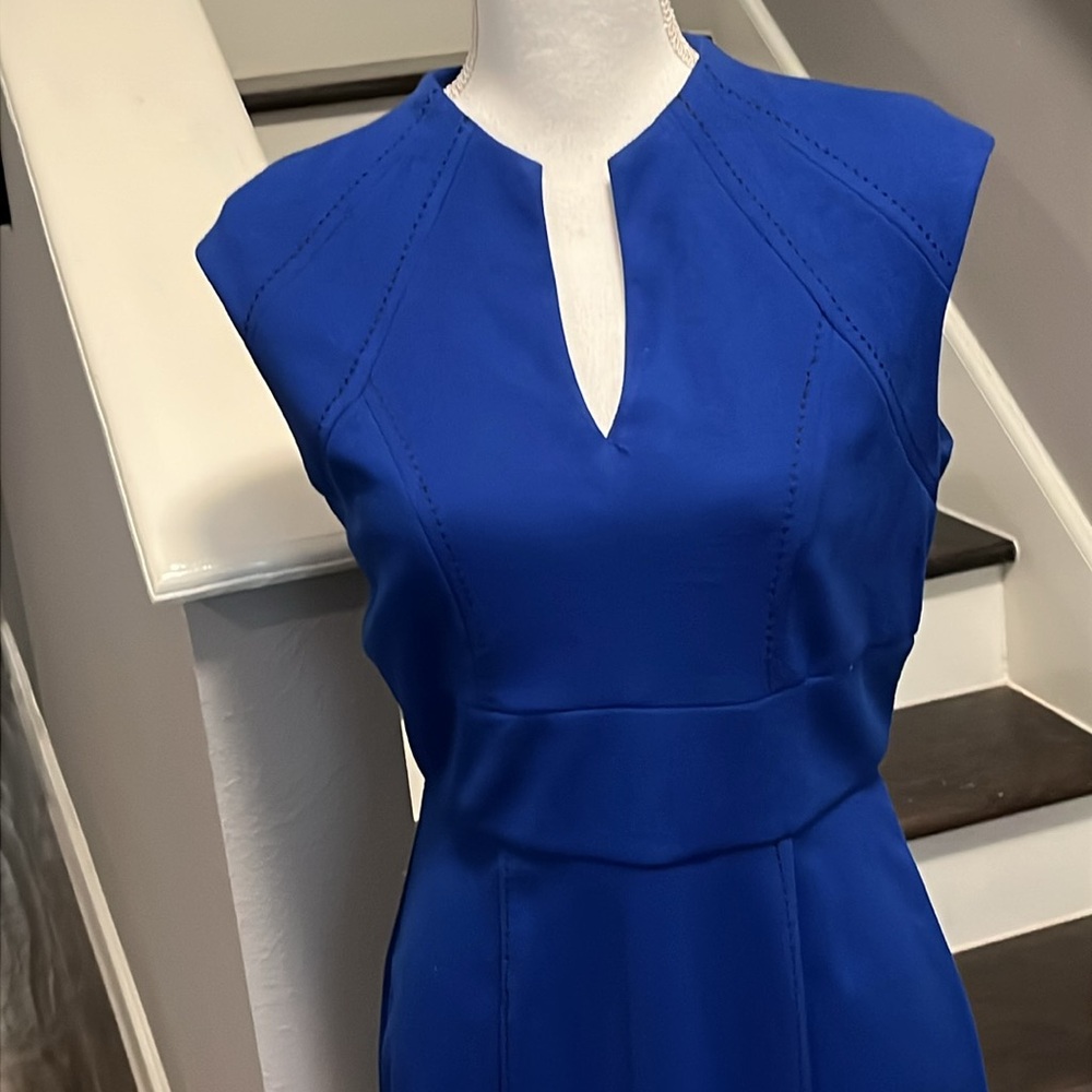 Sangria Royal Blue Sheath Dress V-neck Sleeveless 10P Top Stitching Details. - Picture 3 of 16